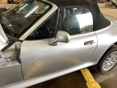Driver Left Front Door Rdstr Fits 98-02 BMW Z3 342961 - Image 1 of 4