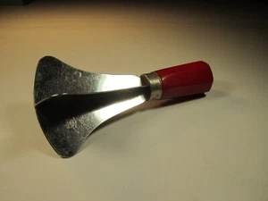 Vintage Corona Stainless Steel Red Bakelite Handle Kitchen Utensil Chopper - Picture 1 of 7