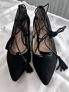 Esprit Salbei Schnürsandalen Schuhe schwarz Wildleder Größe 7 Y2K gebraucht, in einwandfreiem Zustand - Bild 1 von 7