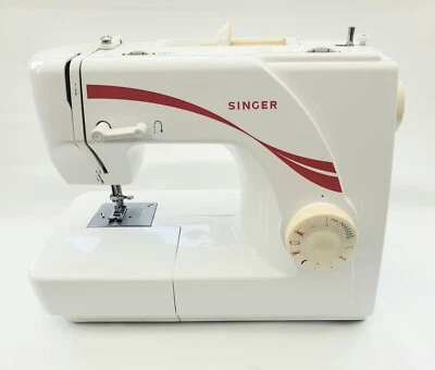 SINGER  Sewing Machine, with  Accessories. Good Condition.  - Image 1 of 4
