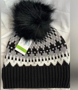 Fair Isle Knit Insulated Black One Size Hat with Pom Pom NEW - Picture 1 of 3