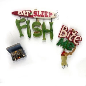 3 Stück Weihnachtsschmuck Angeln Bite Me Schild Essen Schlafen Fisch Schild Tackle Box - Bild 1 von 1