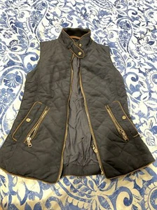 Trendy! Zara Woman Diamond Quilted Vest Navy/Brown Gold Hardware Full Zip  XS - Picture 1 of 6