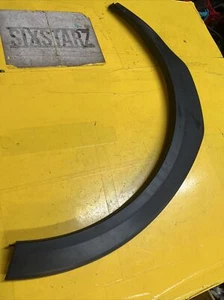 Front Wheel Arch Molding Fender Flare Garnish RH Side Subaru Crosstrek 2018⚙️ - Picture 1 of 17