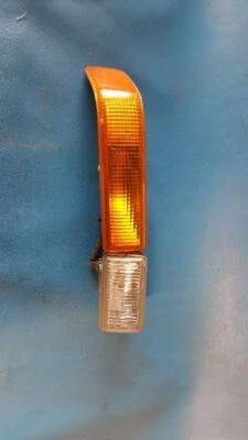 98 99 00 01 02 03 04 S10 PICKUP LUZ DE ESTACIONAMIENTO DERECHA CON NIEBLA 140225 Foto 1 de 4