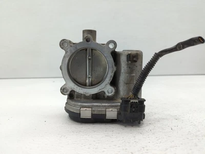 Mercedes-Benz C300 2015-2018 carrocería del acelerador KKWVZ Foto 1 de 4