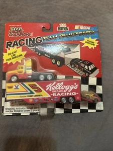 1995 Racing Champions Team Transporter NASCAR Terry Labonte #5 Kellogg's Racing - Picture 1 of 4