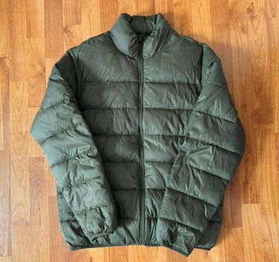 Forever 21 Мужская армия зеленый упаковываемый нейлона пуховик Bomber куртка размер средний - Изображение 1 из 4