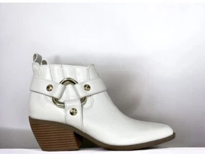 GBG Los Angeles Violita Cremallera Lateral Tono Dorado Hebilla Detalle Talla 7 M - Imagen 1 de 9