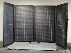 EcoFlow Solarpanel 220W, funktionstüchtig, gebraucht, ohne Zubehör, gesprungene Paneele - Bild 1 von 10