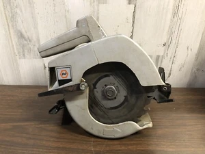 Black & Decker 7-1/4” Circular Saw Model 7301 - Picture 1 of 12