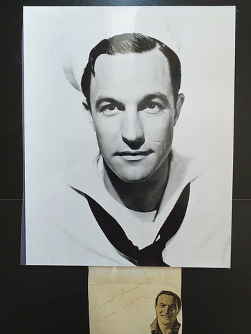 GENE KELLY Signed  page +10x8 photo, SINGING  IN THE  RAIN HOLLYWOOD  ROYALTY Cover
