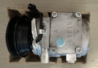 UAC CO21014C A/C Compressor 10PA15C For Kia & Hyundai - Image 1 of 3