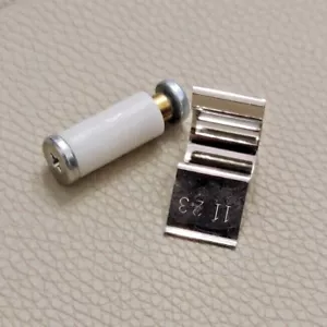 Molla boccola e vitone RICAMBIO Piastra Originale GHD V Max ss5.0 e mini ms5.0 - Foto 1 di 7