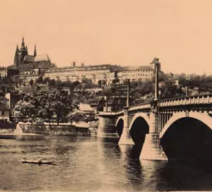 Postal de colección sin publicar Puente Hradčany y Mánes República Checa Praga - Imagen 1 de 4