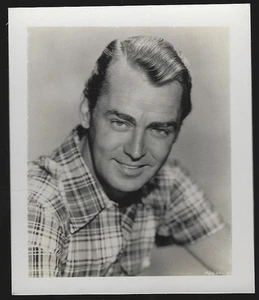Black and White Photograph of Actor Alan Ladd Vintage Movies Entertainment - Picture 1 of 2