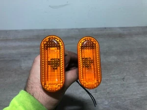 2004 FORD FIESTA FRONT WING INDICATORS SIDE MARKER LIGHTS PAIR 2S6A-13K354-AD - Picture 1 of 2