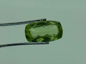 Natural Peridot 1.20 carats From Pakistan Gemstone - Picture 1 of 11