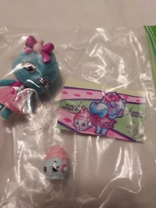 Wild Style Shopkins Shoppet "Sweetie Scents" & Shopkin "Pearl Perfume" - Imagen 1 de 2