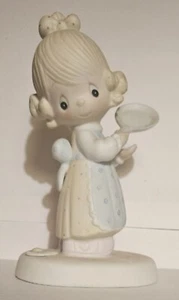 Jonathan & David (Precious Moments) Figurine. "Eggs Over Easy" (E-3118) - Bild 1 von 4