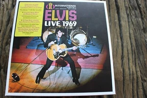 Elvis Presley Live 1969: International Hotel, Las Vegas, Nevada - Bild 1 von 4