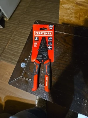 Craftsman CMHT81714 8" Pelacables Cómodo Agarre Tiras y Cortes 10-22AWG Foto 1 de 4