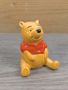 Estatuilla coleccionable vintage BESWICK Winnie the Pooh adorno ~ 6,5 cm EXCELENTE - Imagen 1 de 5