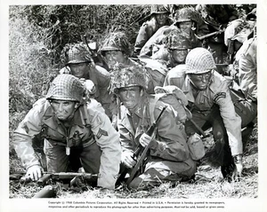 1968 Vintage Photo "Anzio" Movie Promotional Still Cast Robert Mitchum B&W 8x10" - Picture 1 of 3