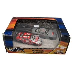 HOT WHEELS WRENCHIN' & RACIN' NASCAR DIE-CAST TOY SET BUSCH B0551 - Picture 1 of 6