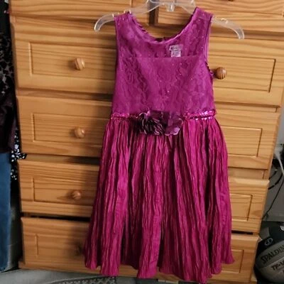 Girls party dress size 8 - Imagem 1 de 4