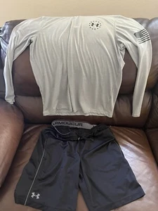 under armour shorts and longsleeve outfit American Flag Size (L) - Picture 1 of 5