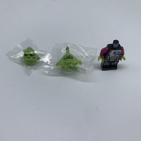 LEGO ALIEN TROOPER MINIFIGURE AC003 & ALIEN CLINGER 95204PB01 SETS 7066 7051 UFO