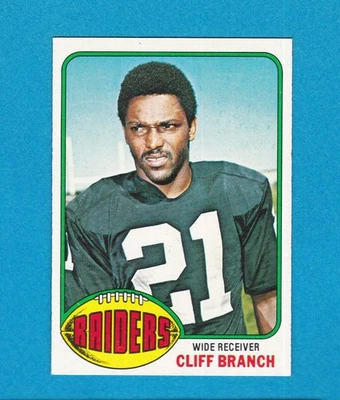 1976 TOPPS FOOTBALL SET BREAK 173 CLIFF BRANCH RAIDERS NM/MT - Image 1 of 2