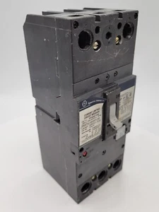 GE SFHA24AT0250 Circuit Breaker 250A 480V 2P 1PH Type SFHA SRPF250A200 Plug 200A - Picture 1 of 17