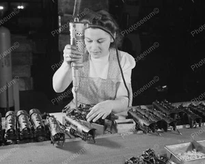Toy Train Manufacturing Vintage 8x10 Reprint Of Old Photo - Picture 1 of 1