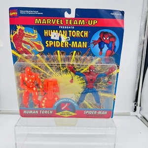 Human Torch and Spider-Man Team Up ACTION FIGURE 1995 MARVEL COMICS Toy Biz - Picture 1 of 5