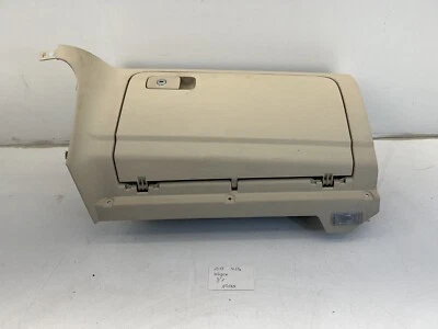 Guantera Volkswagen Jetta Wagon 2010-2014 fabricante original Foto 1 de 4