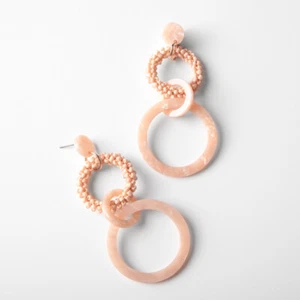 Plunder Earrings (new) FREYA -PEACH MARBLED ACRYLIC W/SEED BEADS 3.25" (PE827) - Picture 1 of 2