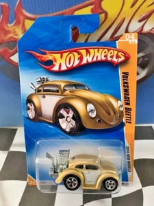 Hot Wheels 2010 New Models 004 Volkswagen Beetle VW GOLD 5sp - Picture 1 of 1
