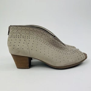 Earth Quebec Peep Toe Ankle Booties Boots Shoes Size 8.5 Beige Leather Taupe - Picture 1 of 17