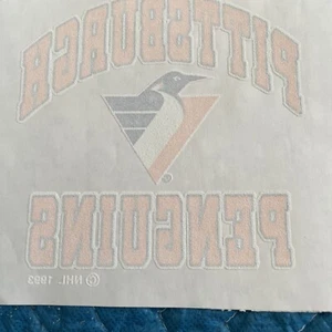 PITTSBURGH PENGUINS IRON -ON TRANSFER - Picture 1 of 3