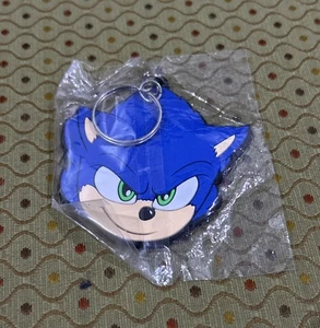 Sonic The Hedgehog Movie 3 Sonic Cinemark Fan Experience Exclusive Keychain - Picture 1 of 2