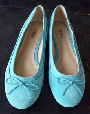 Zapatos planos de ballet de gamuza azul aguamarina Talbots con acento de arco de cuerda ~ talla 11 Foto 1 de 4