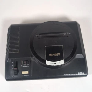 Consola Sega Mega Drive negra solo probada funcionando 1601-05 - Imagen 1 de 6