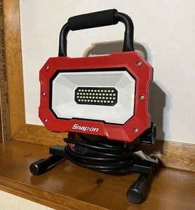 SNAP-ON • LED Worklight 692404 • 2000 Lumens • No Box • EXCELLENT Condition - Picture 1 of 10