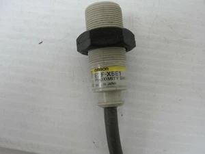 Omron E2F-X5E1 Proximity Switch  12/24VDC - Picture 1 of 4