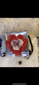 Regalo Caja Con Flores En arreglos de Corazón con Luces Para Regalar - Picture 1 of 4