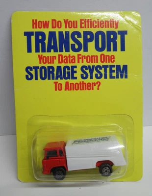 1995 YATMING Garbage Truck "Computer Associates" - USA Promo - Mint/Boxed - Image 1 of 3