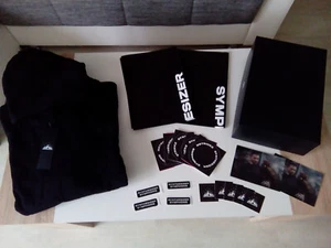 Metrickz Synthesizer Symphonie Ltd Fan Box Hoody neu ovp Hologrammkarte Poster - Bild 1 von 7