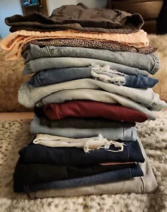 NEW NWOT EUC Womens LOT! 18 Pair Jeans Leggings Shorts Size 10 10S EXPRESS LOW $ - Picture 1 of 23